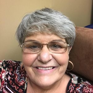 Meet your Posher, Debbie